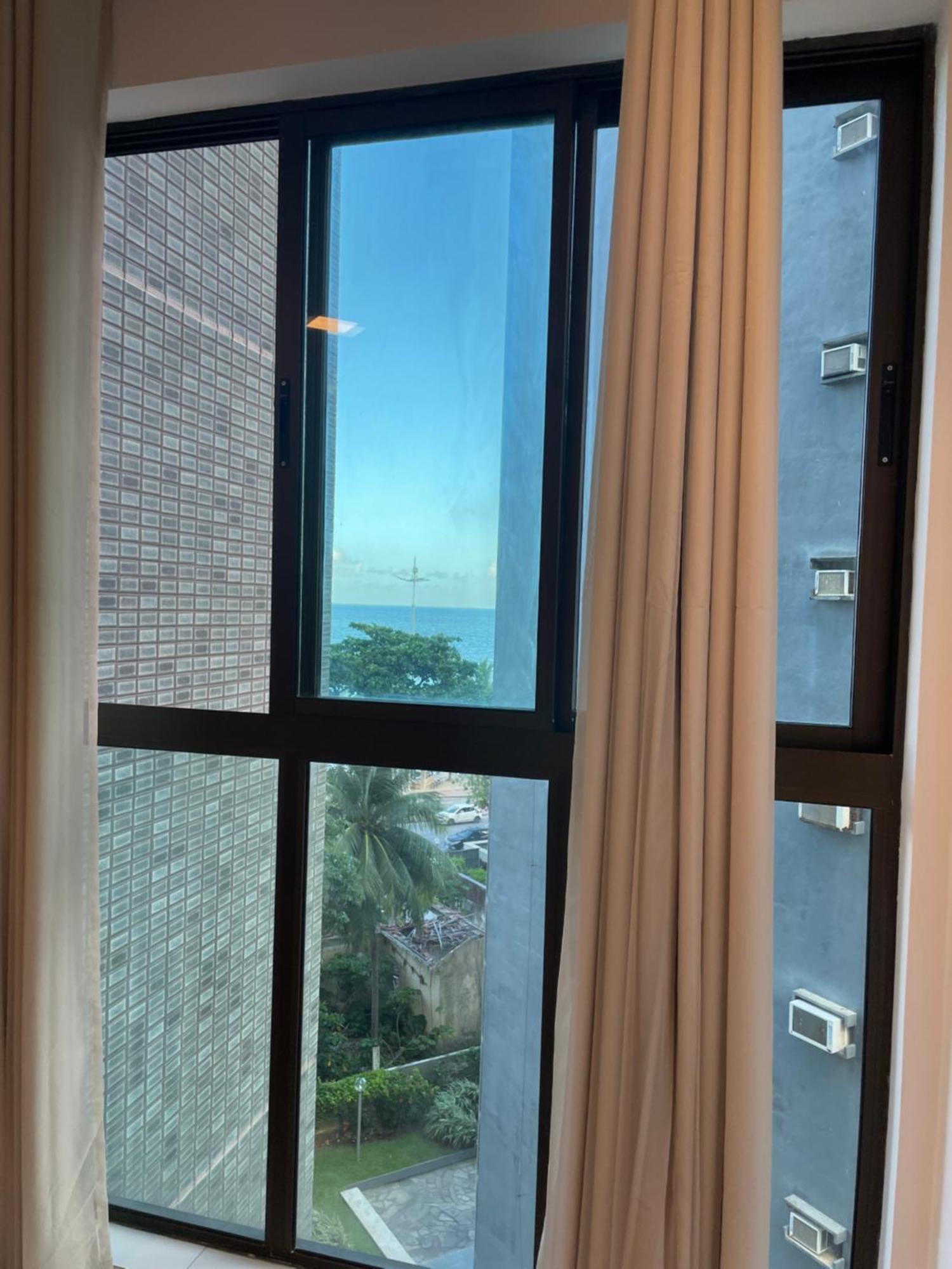 Flat A 100 Metros Da Praia - Bairro De Boa Viagem Ρεσίφε Εξωτερικό φωτογραφία